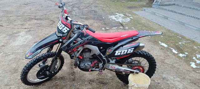 Sprzedam Honde CRF 450 na wtrysku 2014rok
