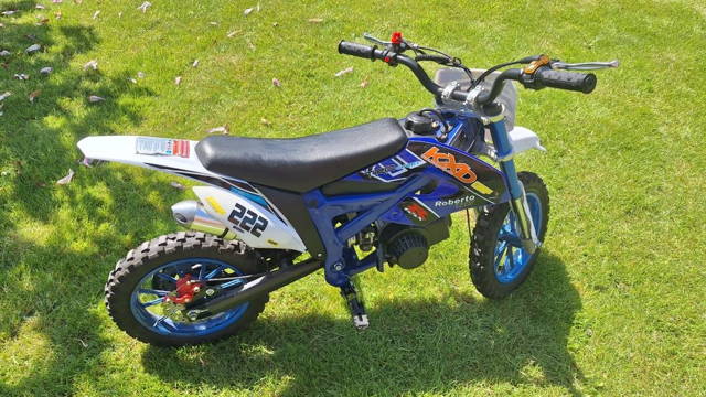 Mini cross 50. Cena 800 zł.