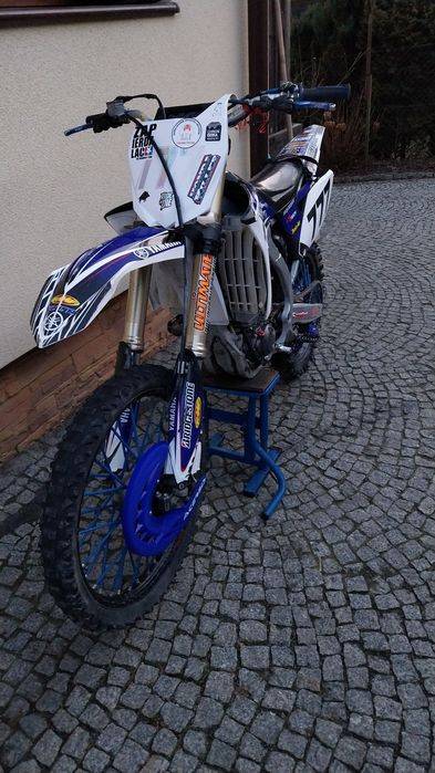Yamaha yzf 250 .