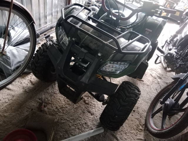 Quad 110 LED lampy