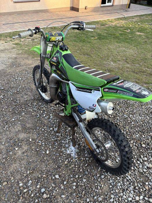 Kawasaki KX80 pirelli