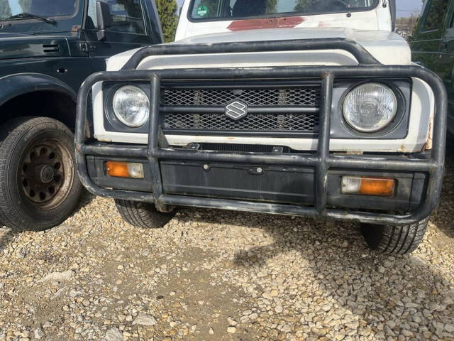 Suzuki samurai orurowanie przednie