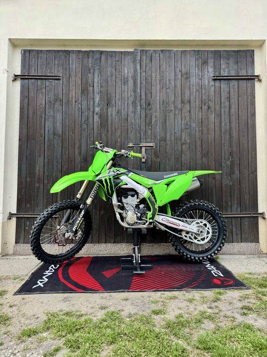 Kawasaki KXF 250 (2023r, 60MTH, 2 właściciel)
