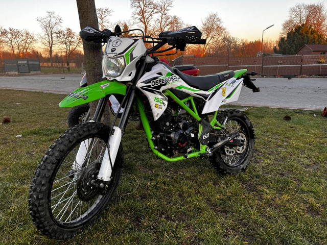 sprzedam defender 150rr