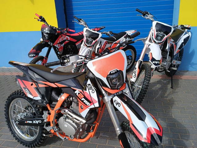 Cross motocykl KAYO  250 /300 K2 T4  K5  / Siedlce  - Janowska 32