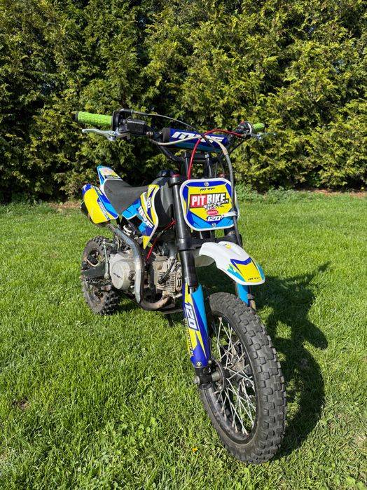 MRF motocykl 120
