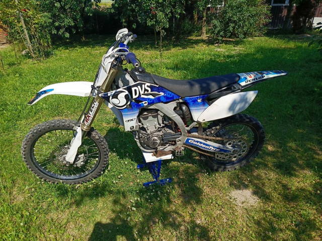 Yamaha yzf 250 11r