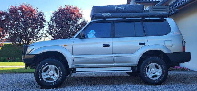 Toyota Land Cruiser, przeprawowa, namiot, lodówka, offroad