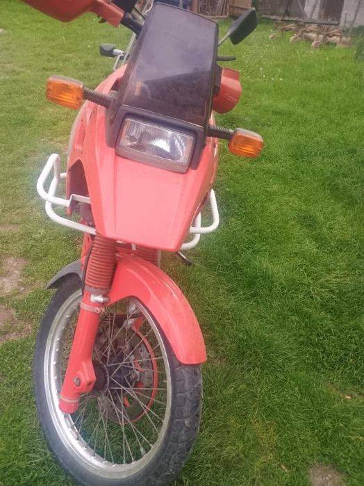 Suzuki DR-BIG 750