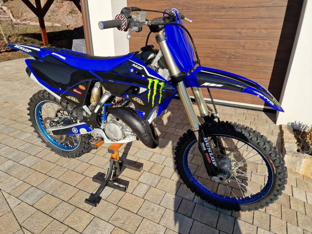 Yamaha yz 125. 2022 rok. Nowy tłok