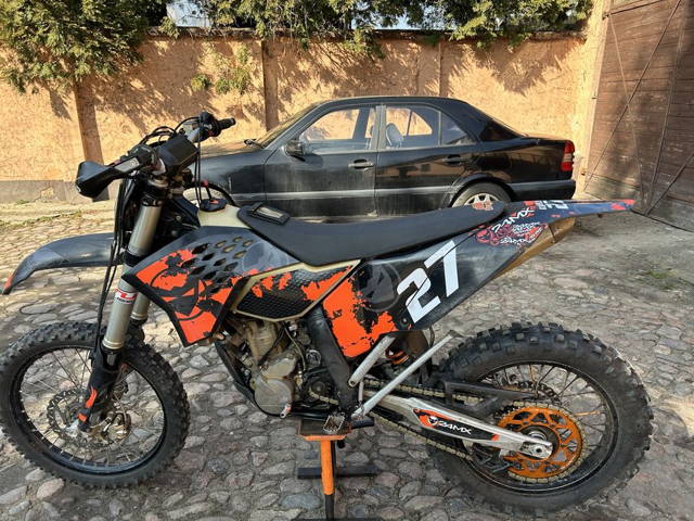 KTM excf 250 z roku 2009  (rozrusznik wentylatory) (exc excf )
