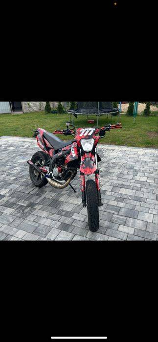 Gilera Smt 50/80 supermoto.               derbi,Aprilla,rieju,sherco,