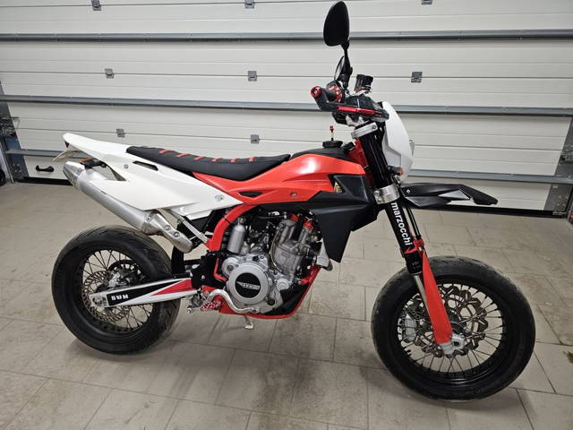 Husqvarna SWM 500 R Supermoto