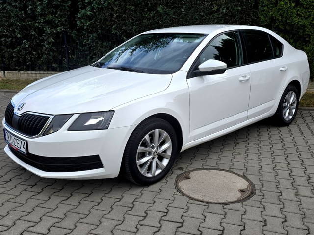 Skoda Octavia 1,6 D hatchback bardzo ladna /zamiana