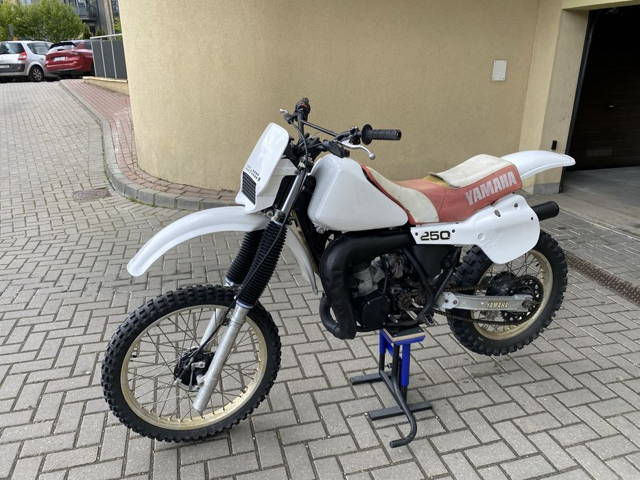 Yamaha YZ 250J 1982 r unikat doinwestowany
