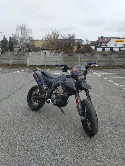 Aprilia SX 125( Aprilia RX Yamaha wr supermoto)