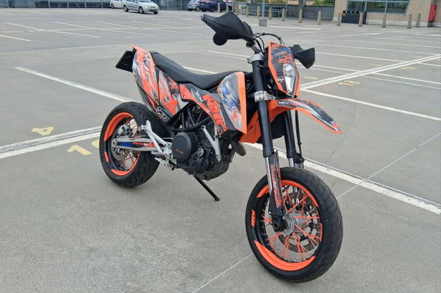 KTM SMC 690 LC4 supermoto SM