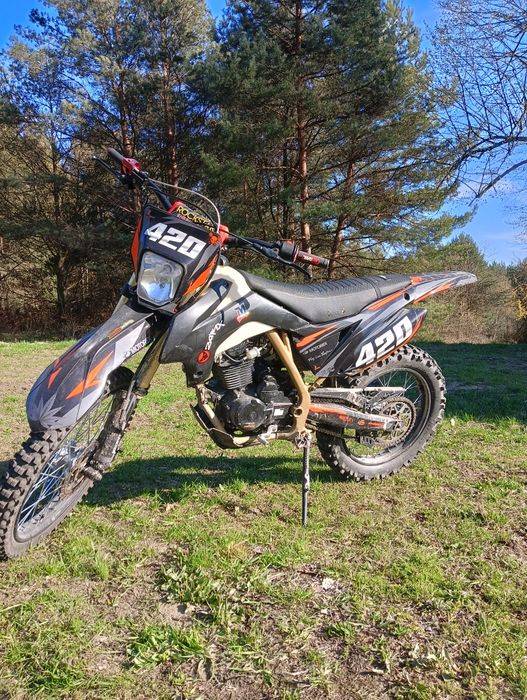 Sprzedam Asix xb88 250
