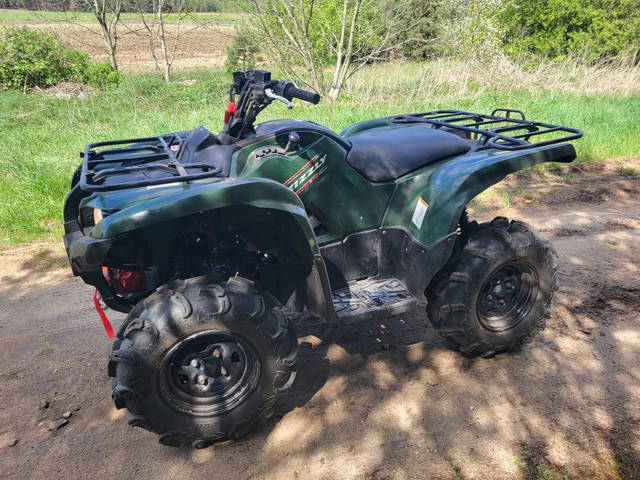 Yamaha Grizzly 700 4x4 ( nie polaris kvf brute force bruin can am )