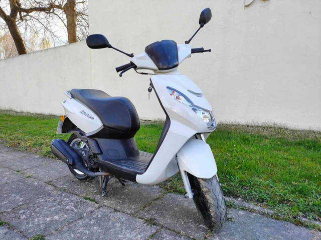 2021R Skuter Peugeot Kisbee 50 2T 100%Sprawny Niski Przebieg TRANSPORT