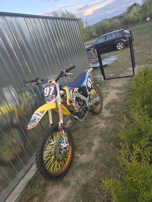 Suzuki RMZ 250 4T Zamiana