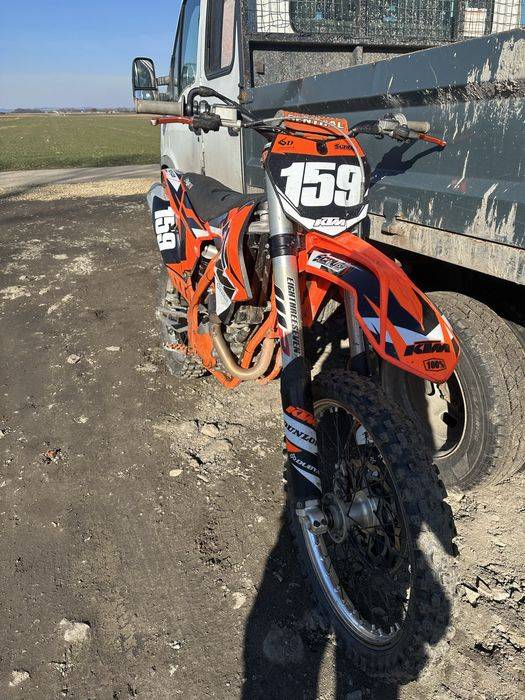 ktm sx-f 250     .