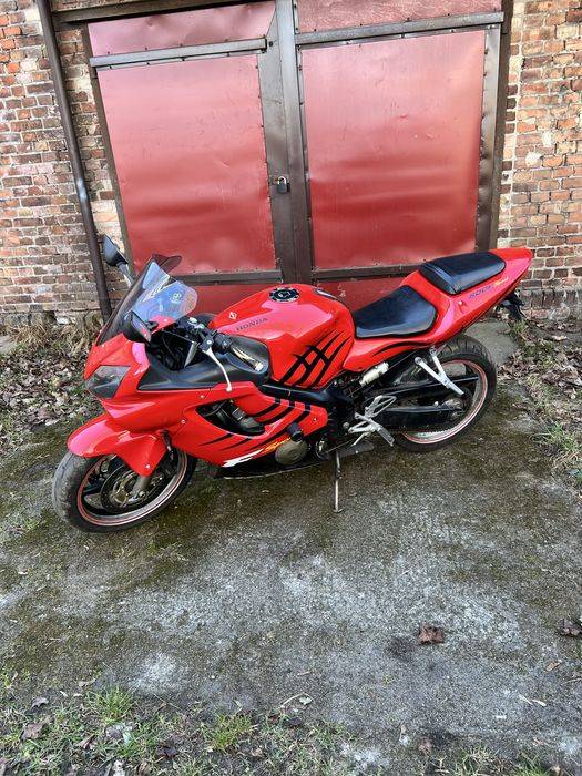 Honda cbr 600f4i sport