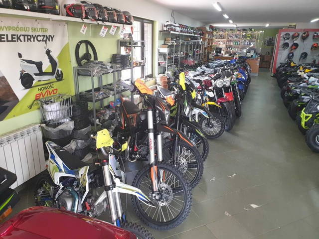 CROSS Asix XB-27 półautomat 125 ccm.