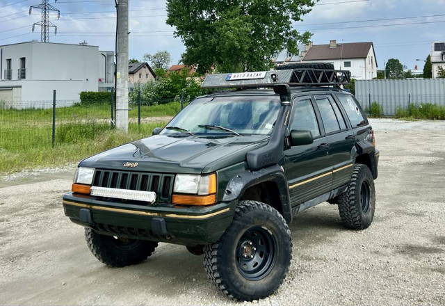 Jeep Grand Cherokee 5.2 * OFFROAD * Automat * Klima * Hak * LPG * 4x4