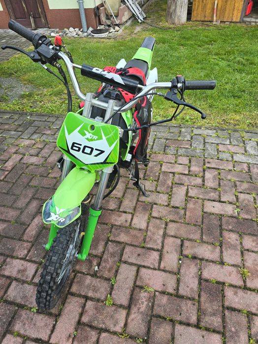 Cross XTR-125 4T