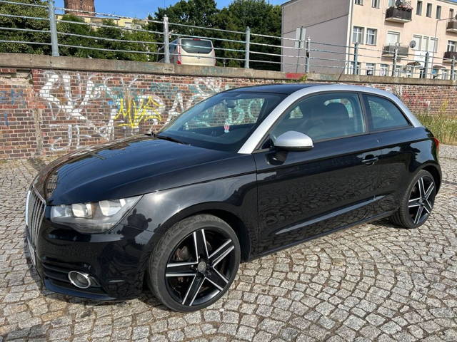 Audi A1 1.2 Turbo 2011 idealny stan