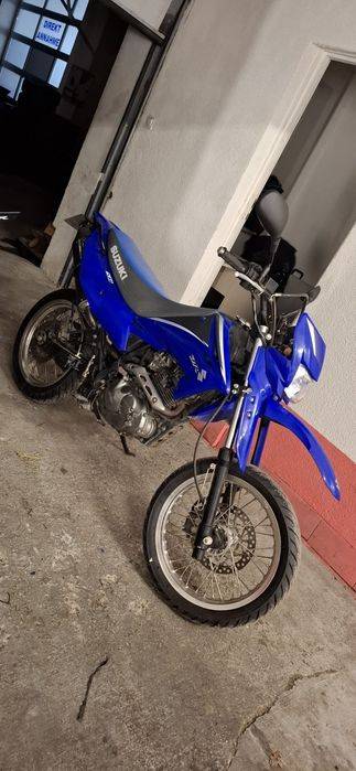 Suzuki DR 125 SM