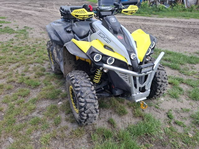 Quad Can-am renegade 1000