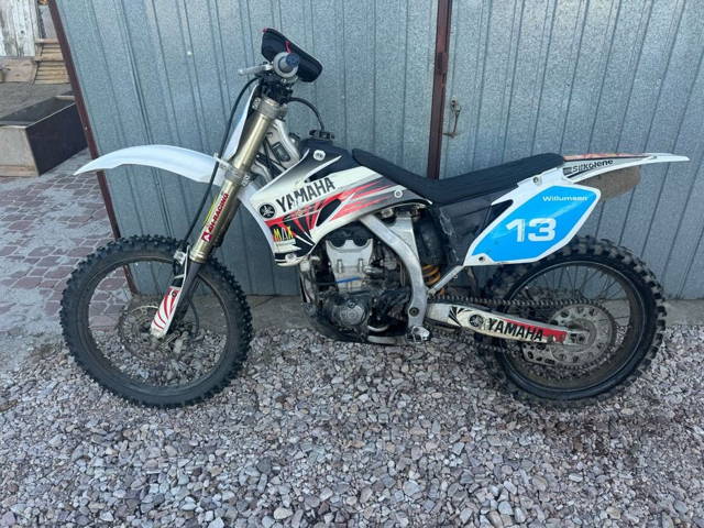Cross yamaha yzf 450