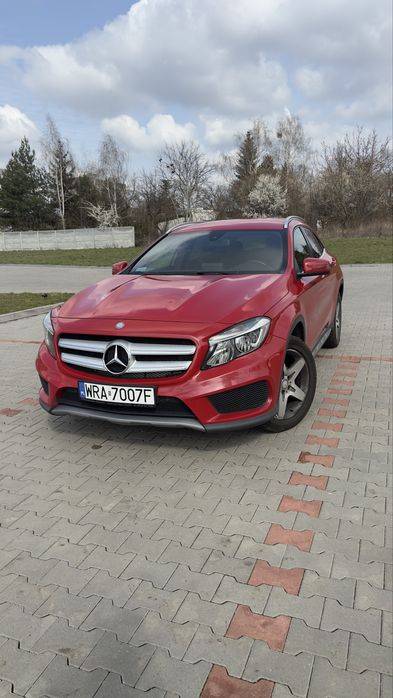Mercedes-Benz GLA 200 7G-DCT Stylizacja AMG