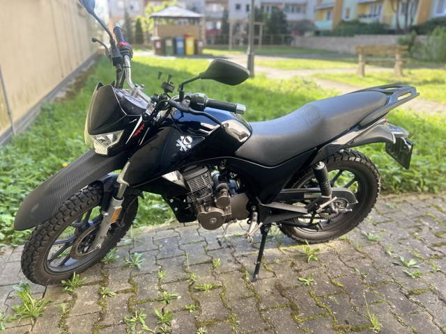 Motocykl 125cc zipp traker