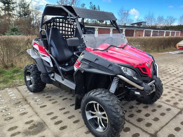 Cf Moto 800 buggy zarejestrowany Z Force hak LED 4X4 2X4 wyciągarka