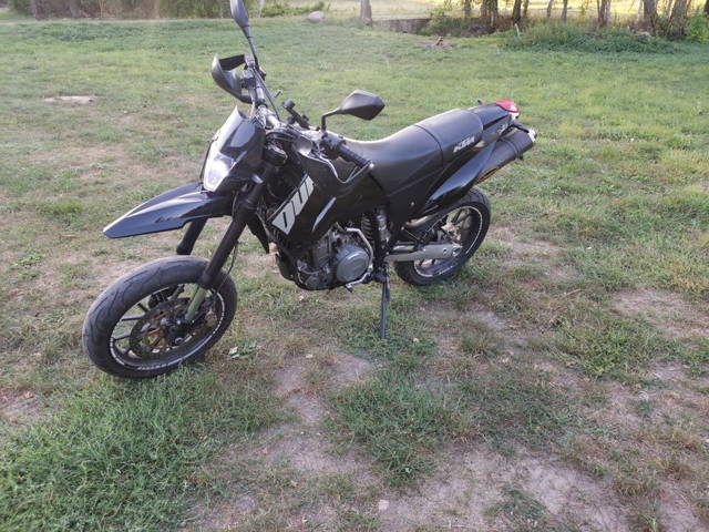 Ktm duke 2 LC4 supermoto 625 akrapovic