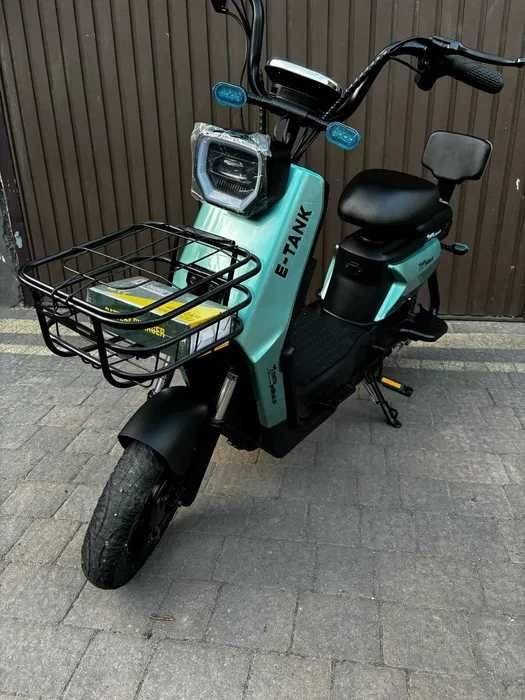 SKUTER ELEKTRYCZNY 250WAT e-TANK Duży Koszyk Oparcie Ledy Raty Dostawa
