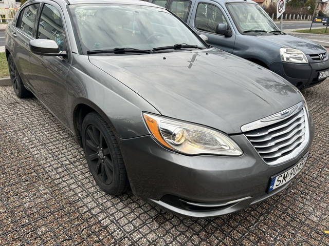Chrysler 200 2.4 benzyna 2012r /zamiana/
