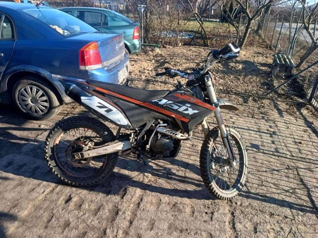 Cross 250cc ASIX LIZZARD