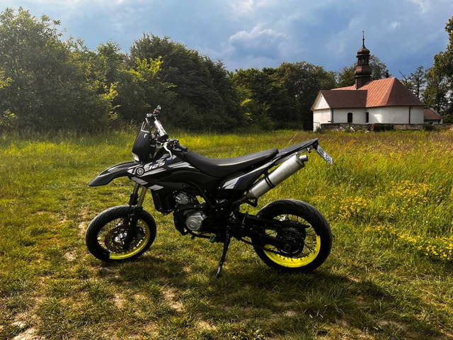 Yamaha wr125x SUPERMOTO