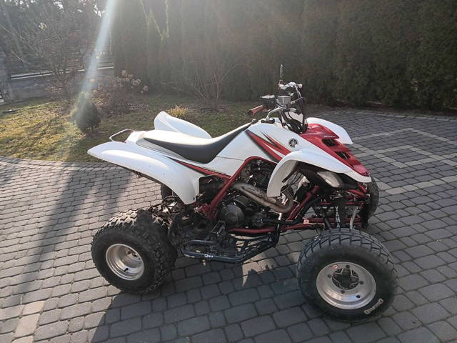 Yamaha raptor 660