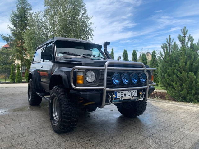 Nissan Patrol y60