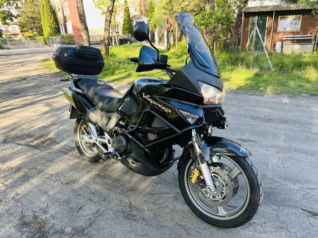 Honda Varadero 1000, wtrysk, Dual ABS, niski przebieg.