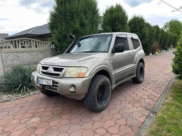 Mitsubishi Pajero 3.2 Di-D 4x4 – Auto od myśliwego !