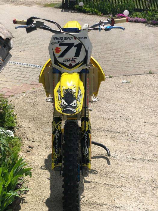 Suzuki RMZ 250!!!