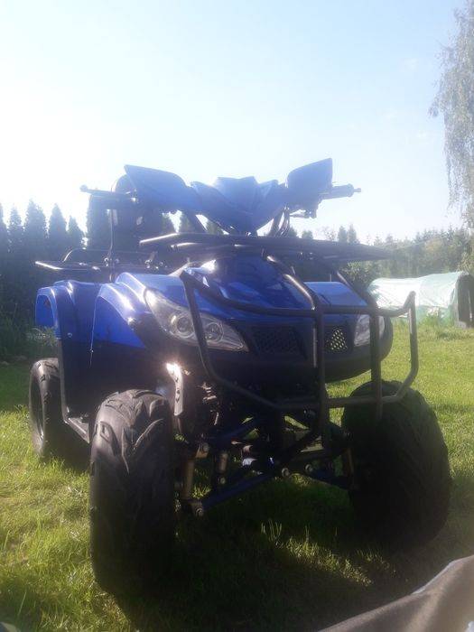 Quad z rozrusznikiem