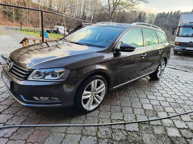 Volkswagen Passat 2.0 TDI 140KM 4x4 Highline 2012r. skóra
