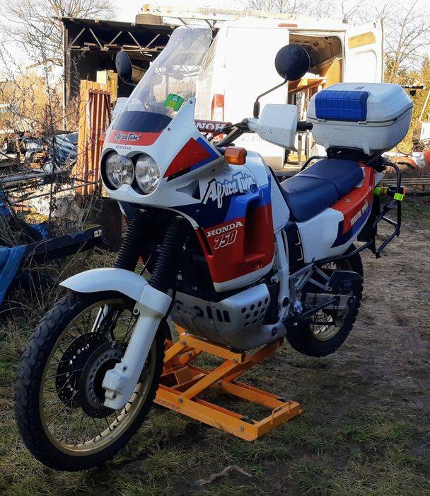 Honda XRV 750 Africa Twin RD04